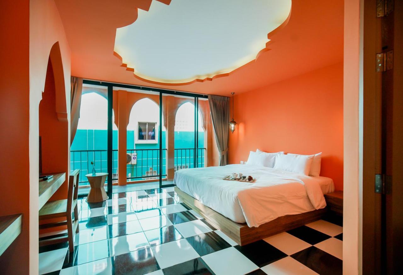 Khaleej Mass Hotel Patong Dış mekan fotoğraf