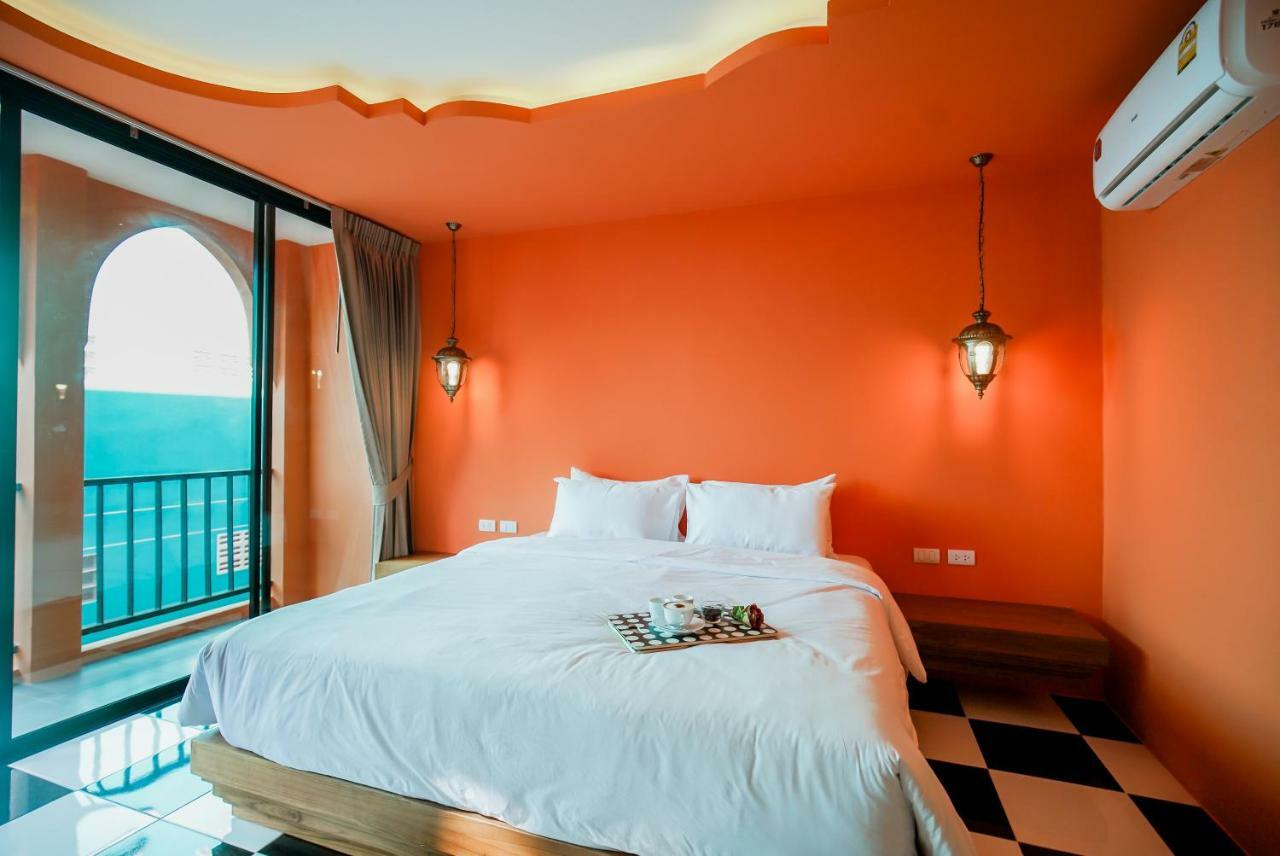 Khaleej Mass Hotel Patong Dış mekan fotoğraf