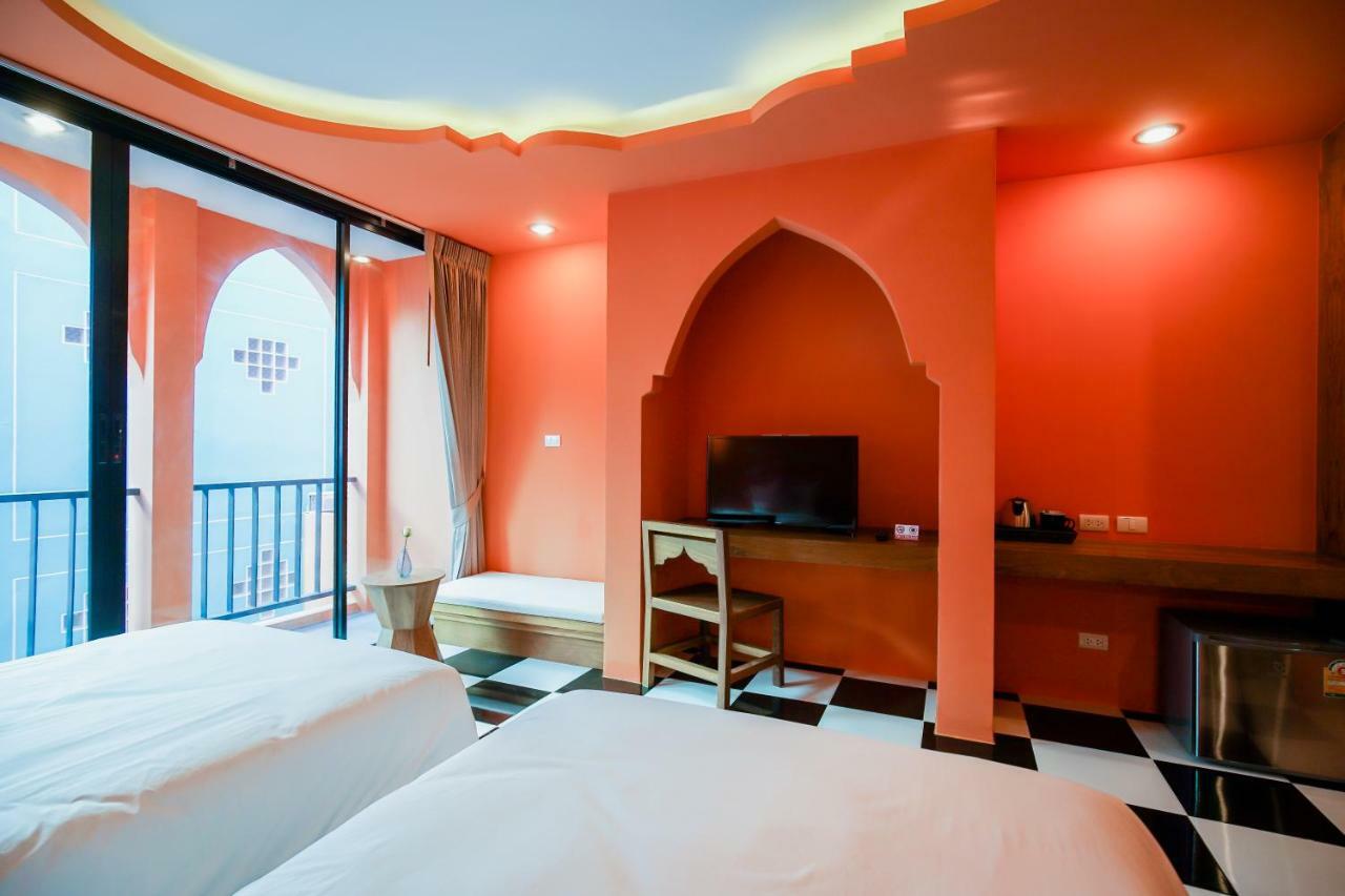 Khaleej Mass Hotel Patong Dış mekan fotoğraf