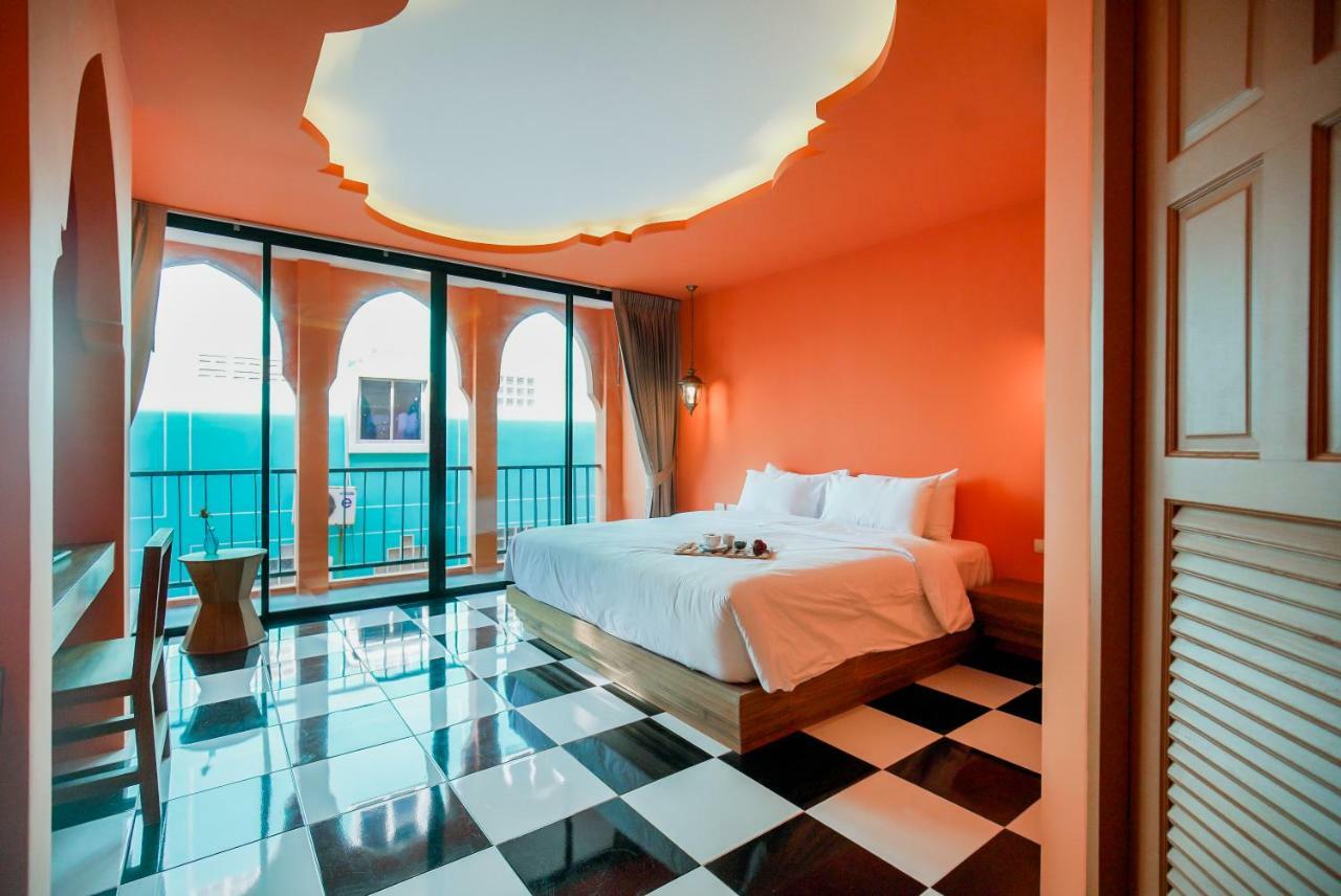 Khaleej Mass Hotel Patong Dış mekan fotoğraf